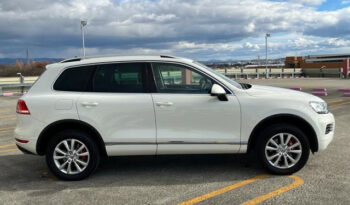 Volkswagen Touareg (Reserved) full