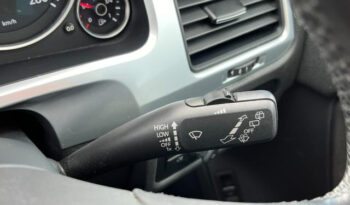 Volkswagen Touareg (Reserved) full