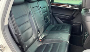 Volkswagen Touareg (Reserved) full