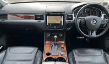 Volkswagen Touareg (Reserved) full