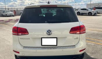 Volkswagen Touareg (Reserved) full