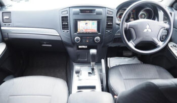 Mitsubishi Pajero (Reserved) full