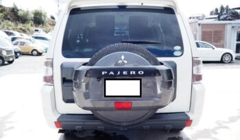 Mitsubishi Pajero (Reserved) full