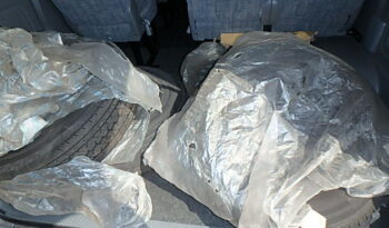 Toyota Hiace Commuter full