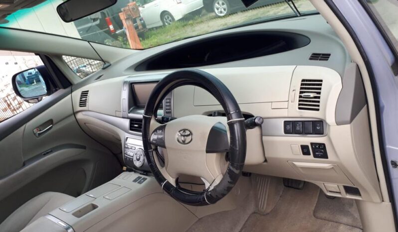 Toyota Estima full