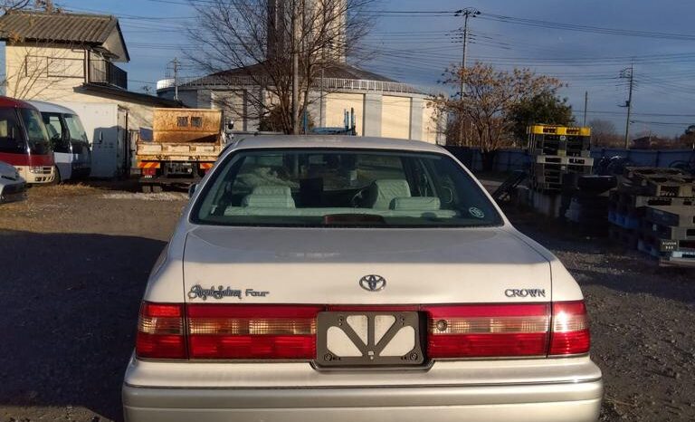 Toyota Crown full