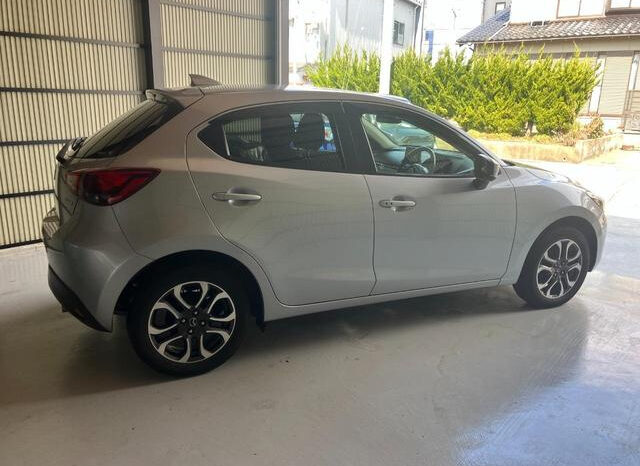 Mazda Demio (Reserved) full