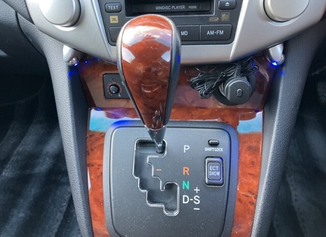 Toyota Harrier (Reserved) full