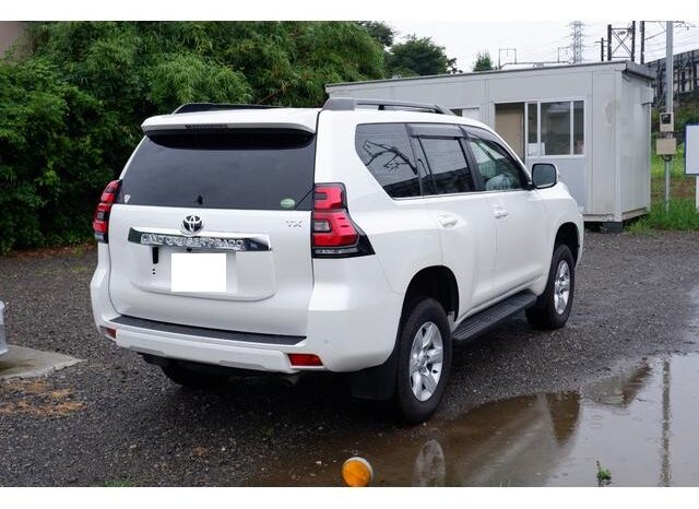 Toyota Land-cruiser Prado full