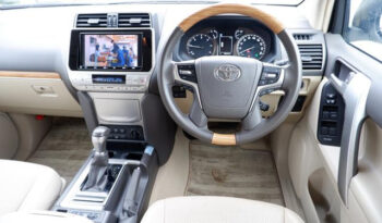 Toyota Land-cruiser Prado full