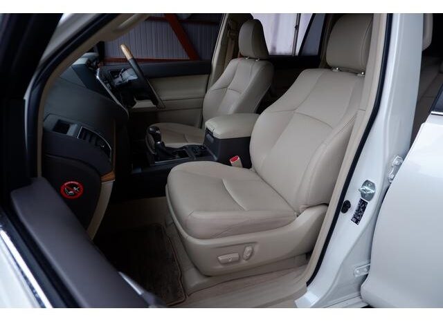 Toyota Land-cruiser Prado full