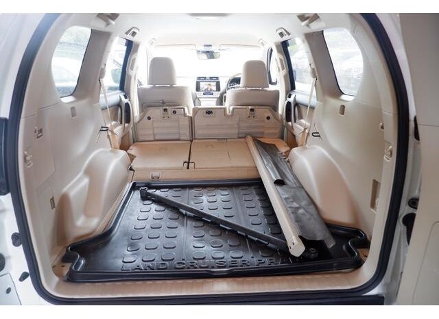 Toyota Land-cruiser Prado full