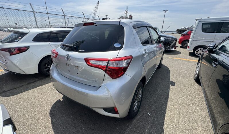 Toyota Vitz full