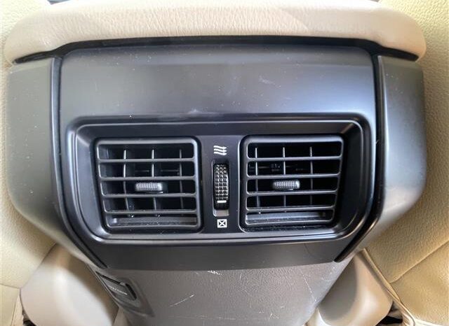 Toyota Land-cruiser Prado full