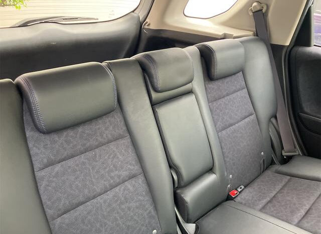 Honda Fit Shuttle 2015 full