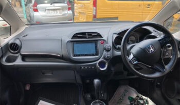 Honda Fit Shuttle 2015 full