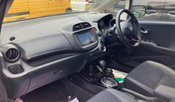 Honda Fit Shuttle 2015 full