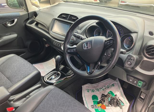 Honda Fit Shuttle 2015 full