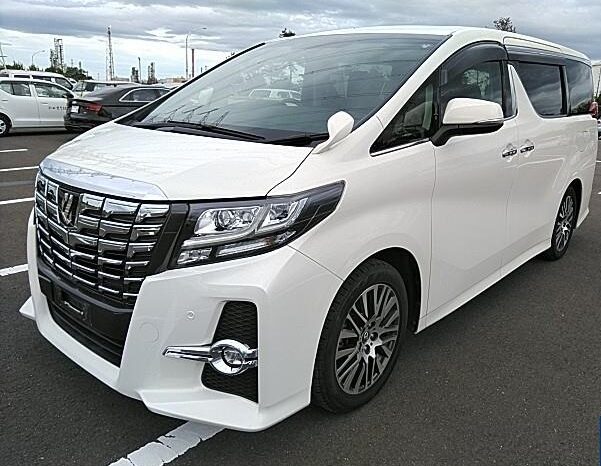 Toyota Alphard full
