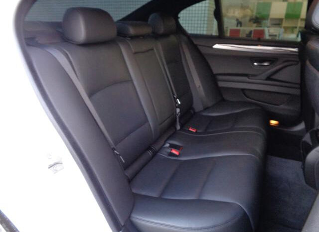 BMW (5 Series) 523i full