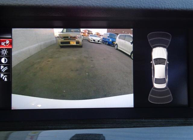 BMW (5 Series) 523i full