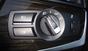 BMW (5 Series) 523i full