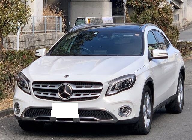 Mercedes Benz GLA Class full