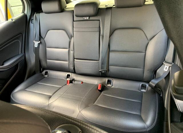 Mercedes Benz GLA Class full