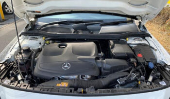 Mercedes Benz GLA Class full