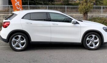 Mercedes Benz GLA Class full