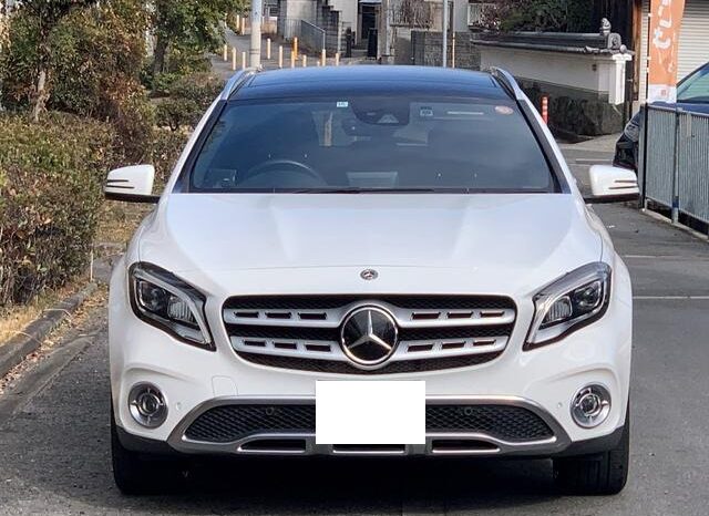 Mercedes Benz GLA Class full