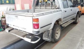 Toyota Hilux full