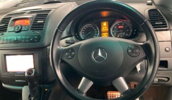 Mercedes Benz V350  (Reserved) full