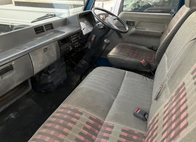 Mitsubishi Canter 1989 (Reserved) full
