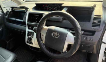 Toyota Noah full