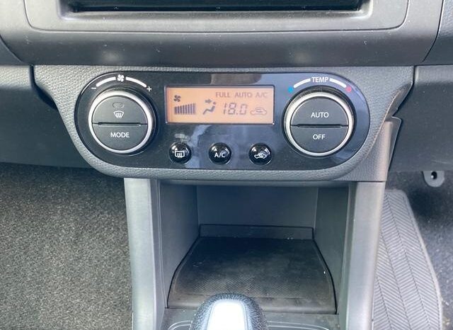 Suzuki Swift (Reserved) full