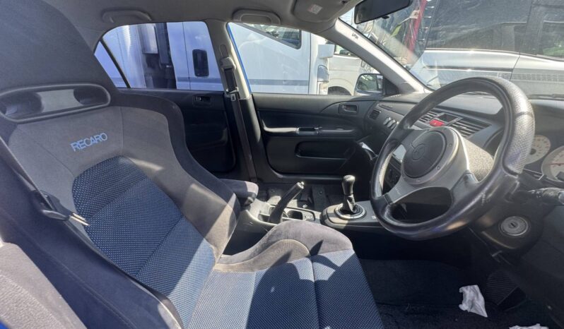 Mitsubishi Lancer full