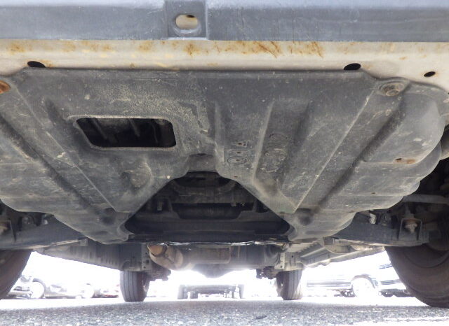 Toyota Hiace Van full