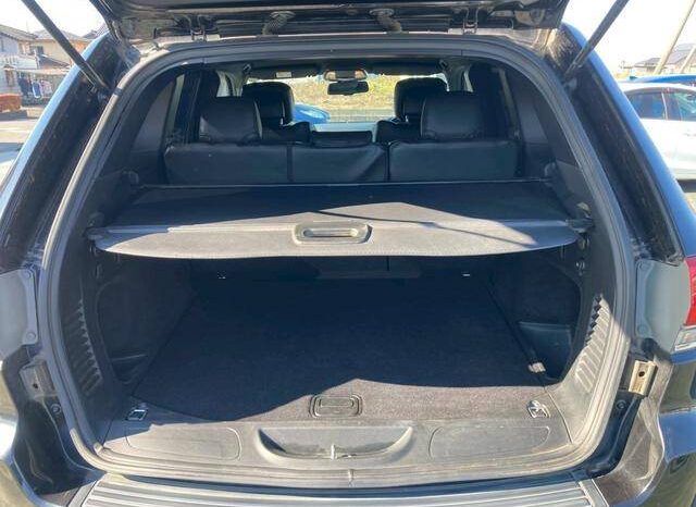 Chrysler Jeep Grand Cherokee (Reserved) full