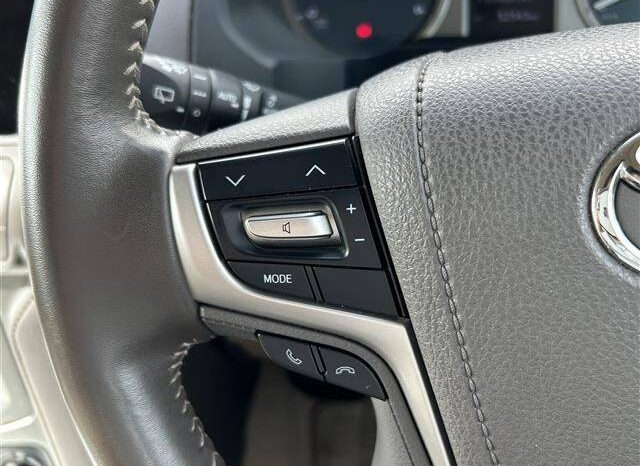 Toyota LC Prado 2019 TXL (Reserved) full