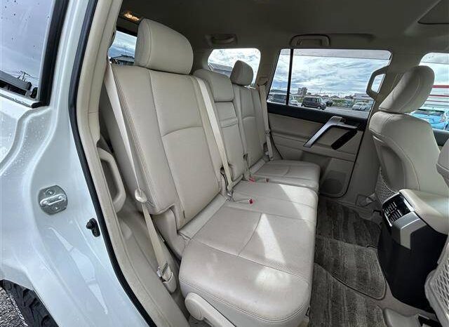 Toyota LC Prado 2019 TXL (Reserved) full