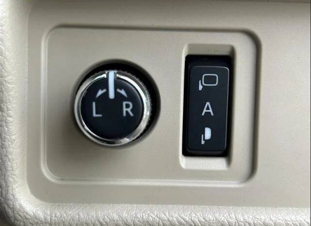 Toyota LC Prado 2019 TXL (Reserved) full