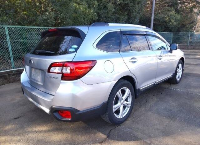 Subaru Legacy Outback full