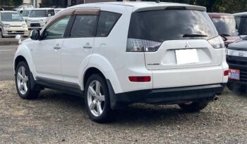 Mitsubishi Outlander full