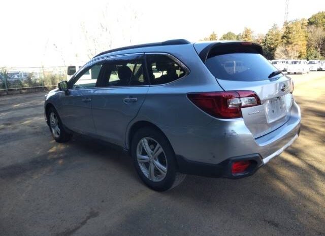 Subaru Legacy Outback full