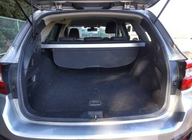 Subaru Legacy Outback full