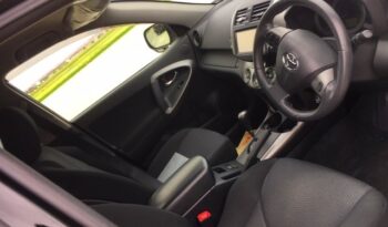 Toyota RAV 4 full