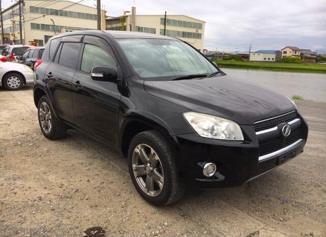 Toyota RAV 4 full