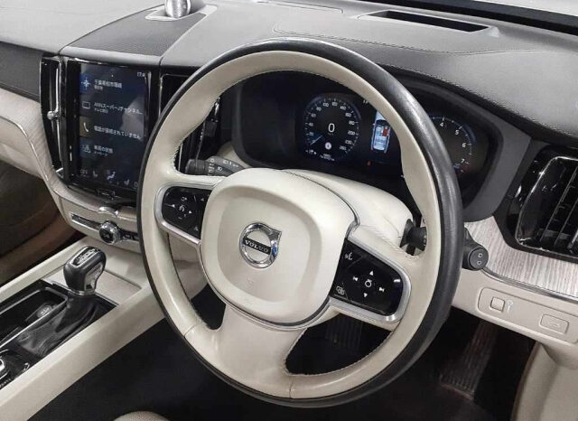 Volvo XC60 (Sold) full