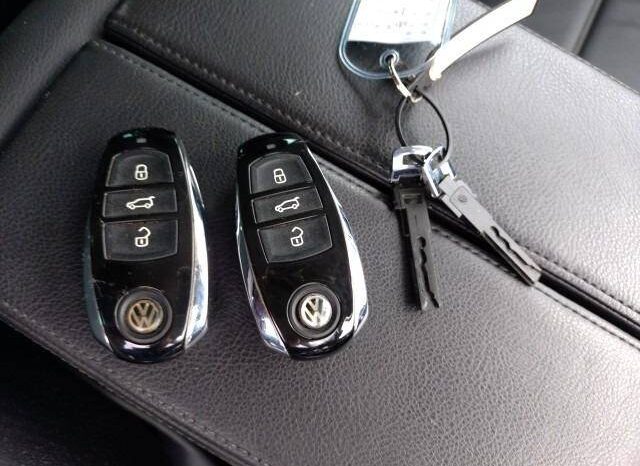 Volkswagen Touarge full